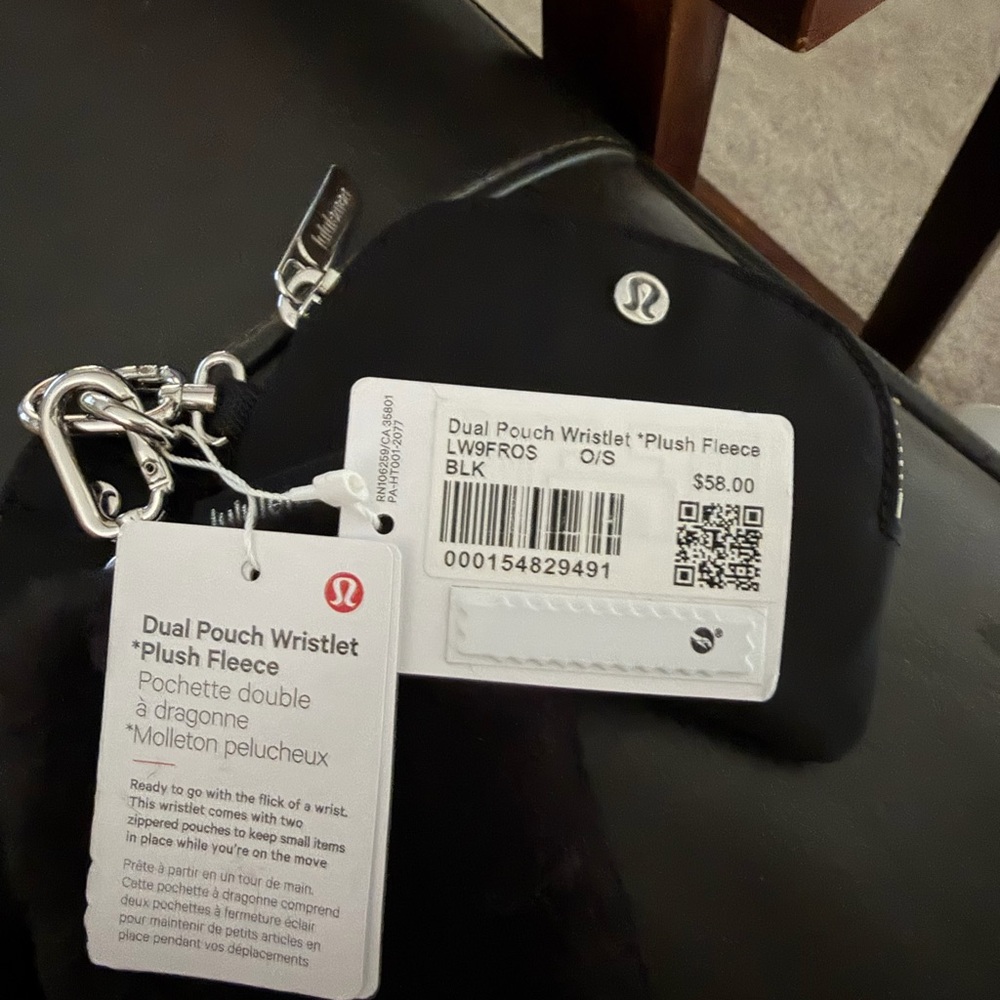 Brand New with Tags! Lululemon Black Dual Pouch Wristlet